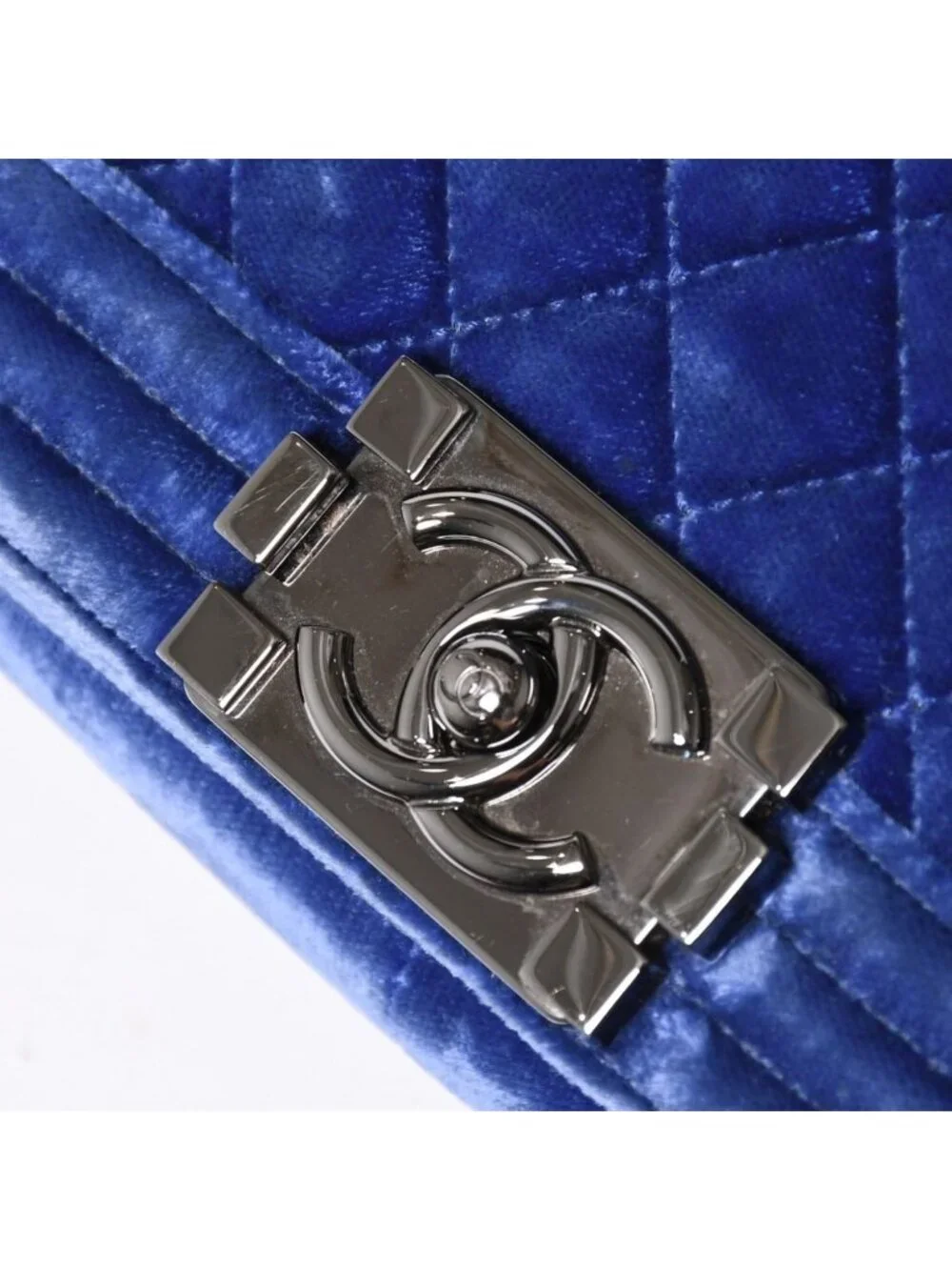 Chanel Boy Chain Shoulder Bag CC Logo Velvet Leather Blue
